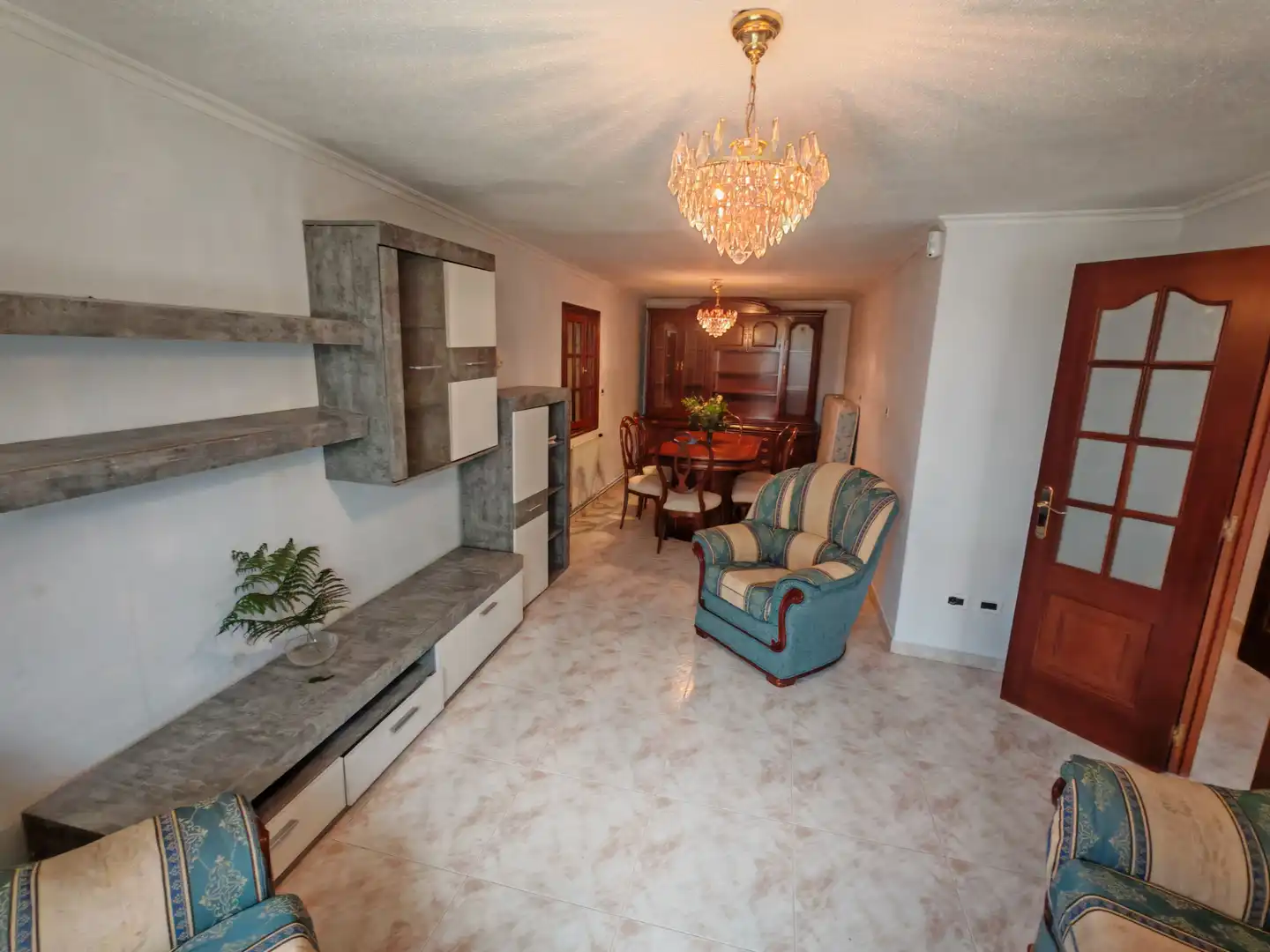 Living room of Detached homes for rent in A Laracha    with Terrace, Storage room and Furnished