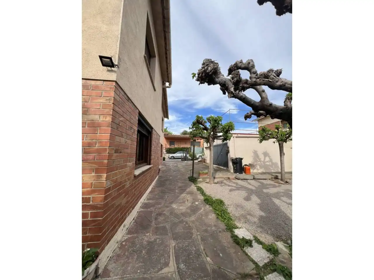Vista exterior de Casa o xalet en venda en L'Ametlla del Vallès amb Calefacció, Jardí privat i Terrassa