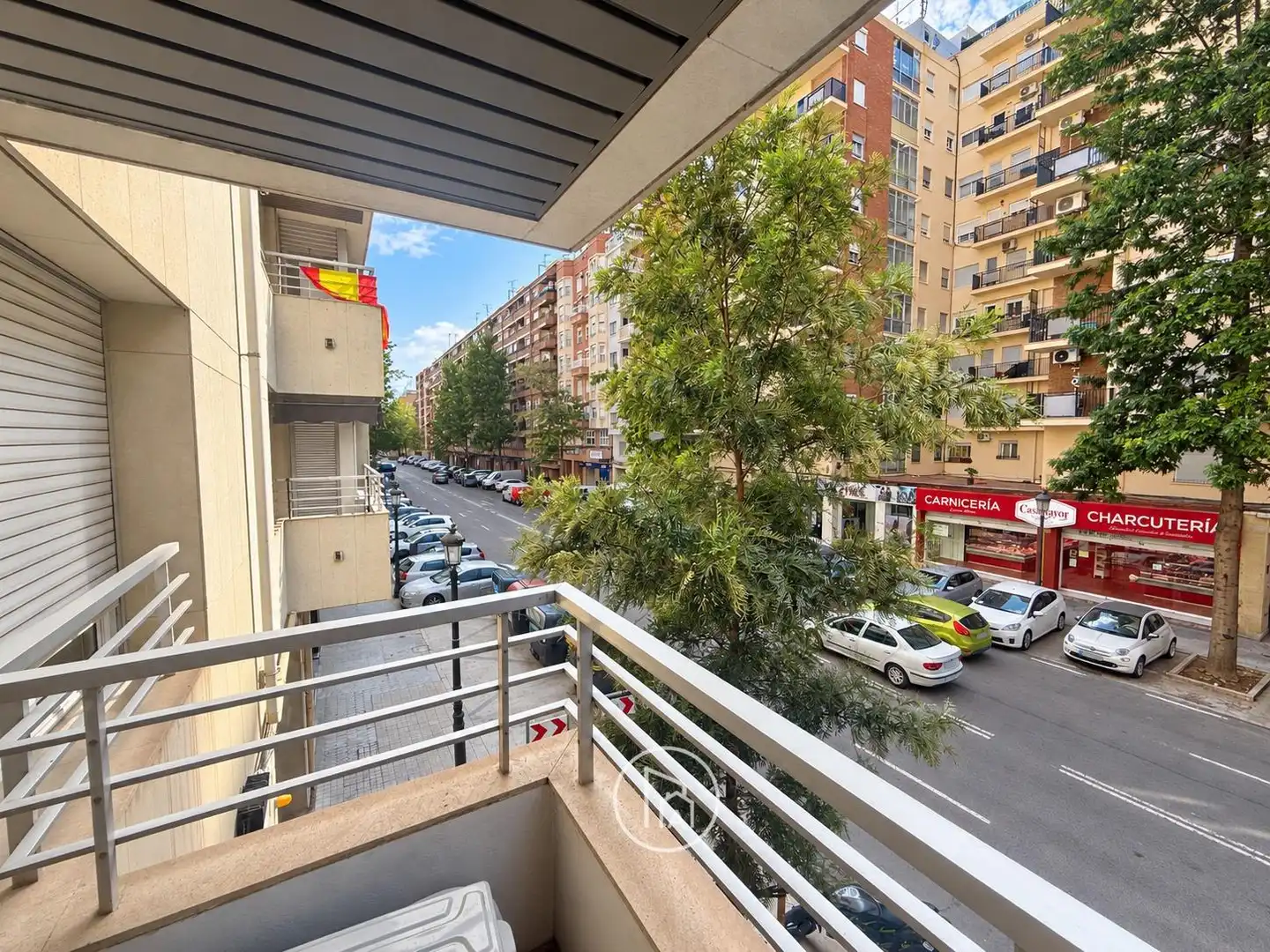 Außenansicht von Wohnung zum Verkauf in Valencia mit Klimaanlage, Terrasse und Balkon