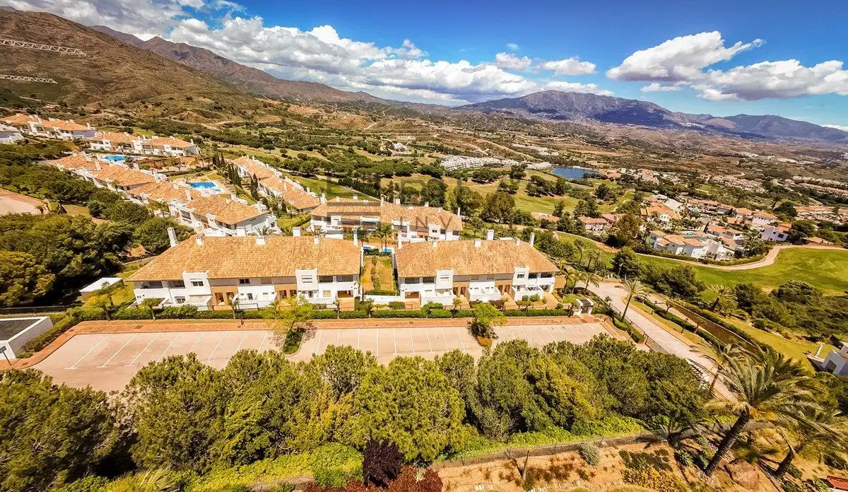 Adosado con piscina en venta en Urb. La Cala Golf, imagen 45