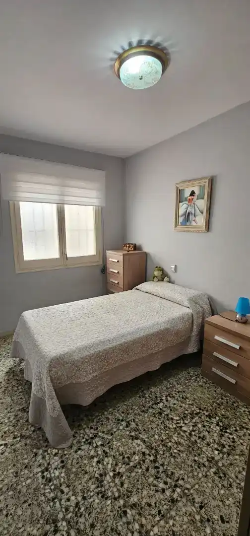 Bedroom of Flat for sale in Badalona