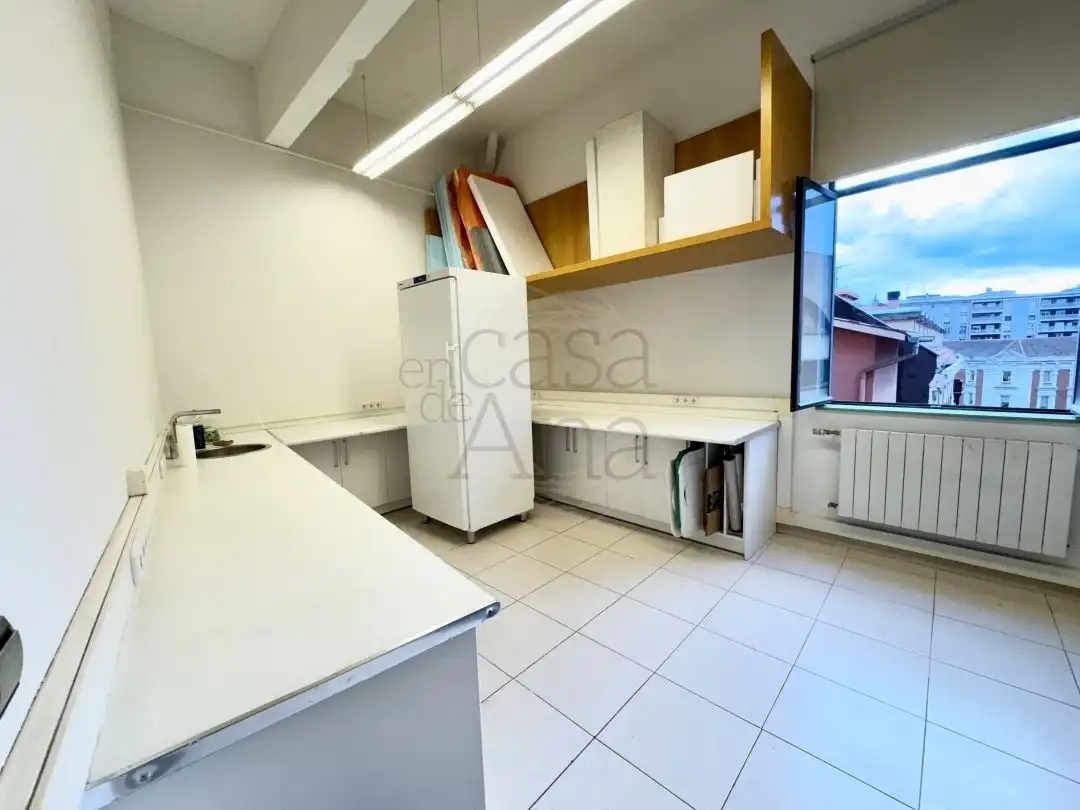 Office space with lift for sale in Nerbioi Kalea, imagen 22