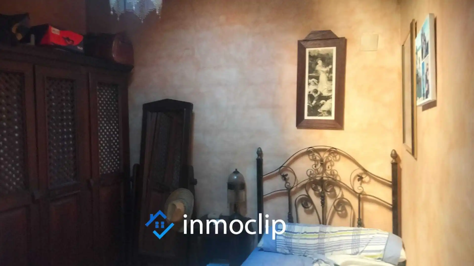 Bedroom of Buildings for sale in Puente del Congosto