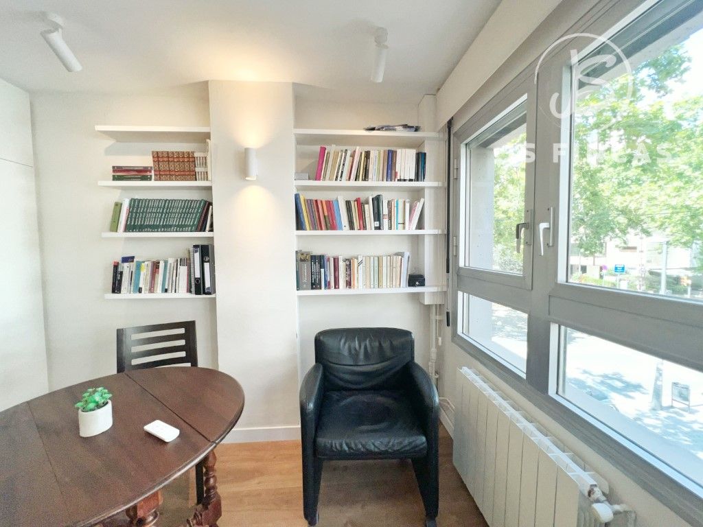 Sala de estar de Oficina en venta en  Barcelona Capital