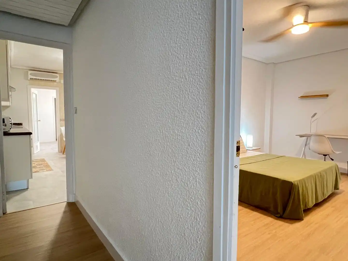 Flat for rent in Calle TORRES QUEVEDO, 51, Plaza Crevillente - Antiguos Juzgados - El Asilo