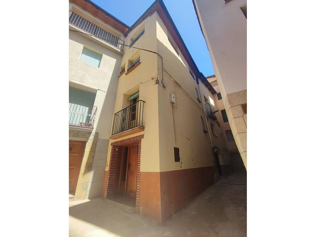 Vista exterior de Casa o xalet en venda en Secastilla amb Calefacció i Moblat