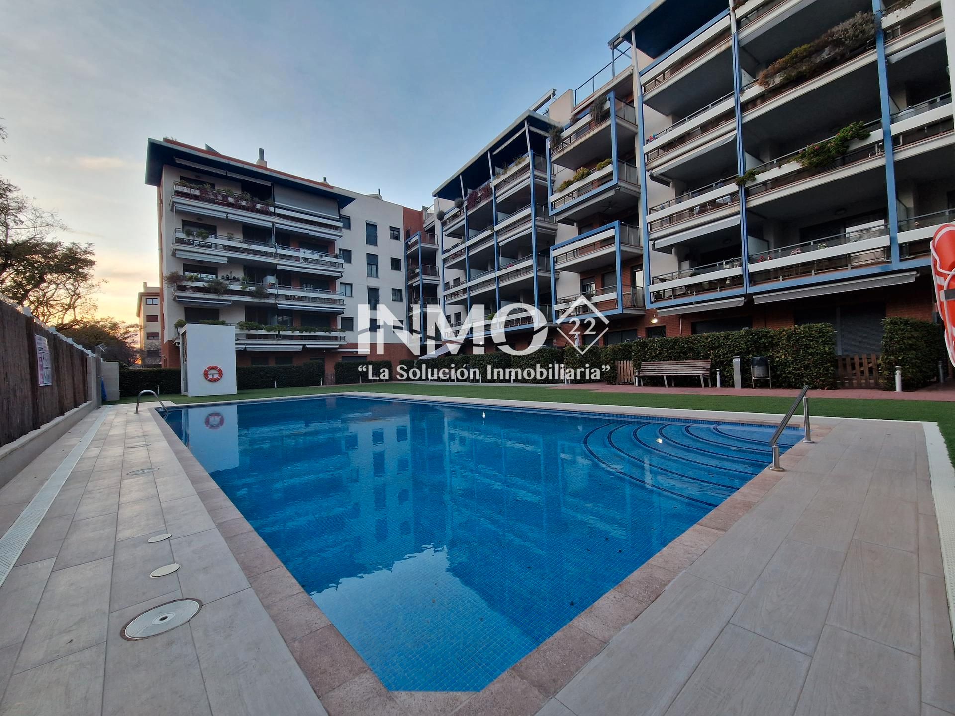 Piscina de Piso en venta en Cambrils con Aire acondicionado, Parquet y Terraza