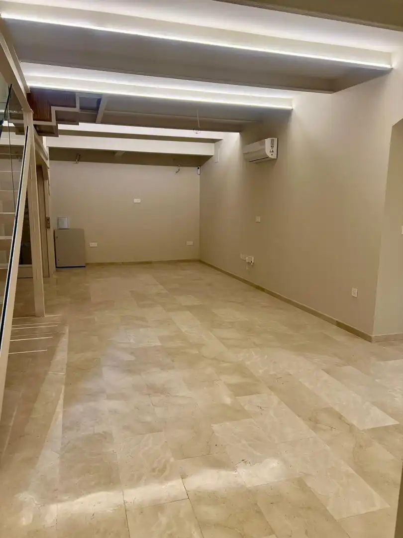 Dúplex de alquiler en Granada con Aire acondicionado y Alarma