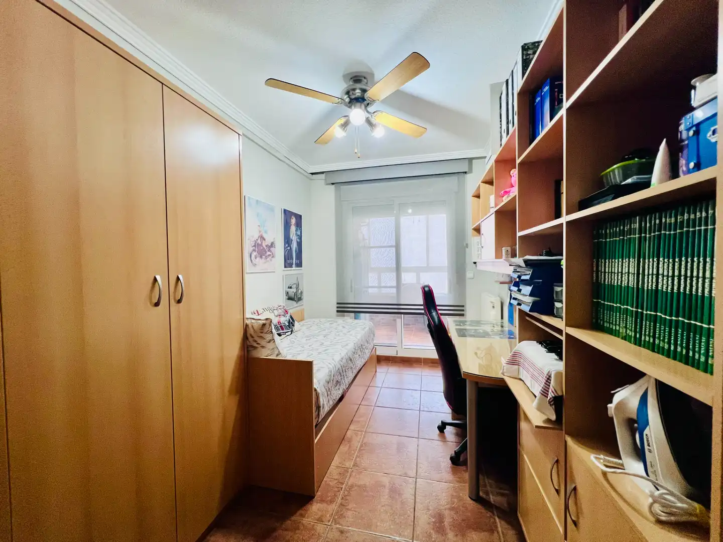 Habitación de Piso en venta en Petrer con Calefacción y Balcón