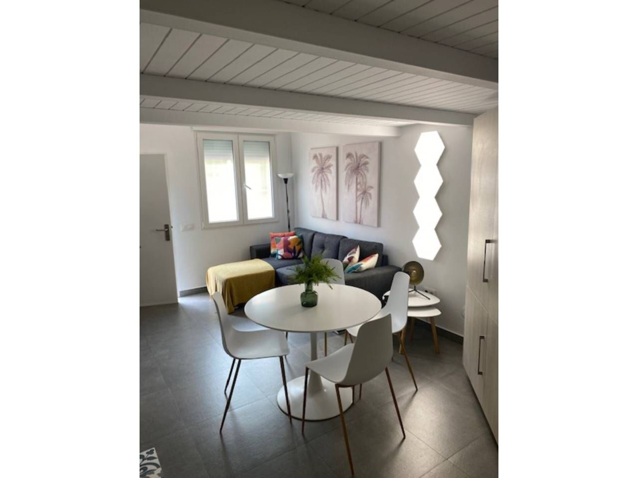 Living room of Apartment for sale in  Cádiz Capital  with Air Conditioner and Furnished