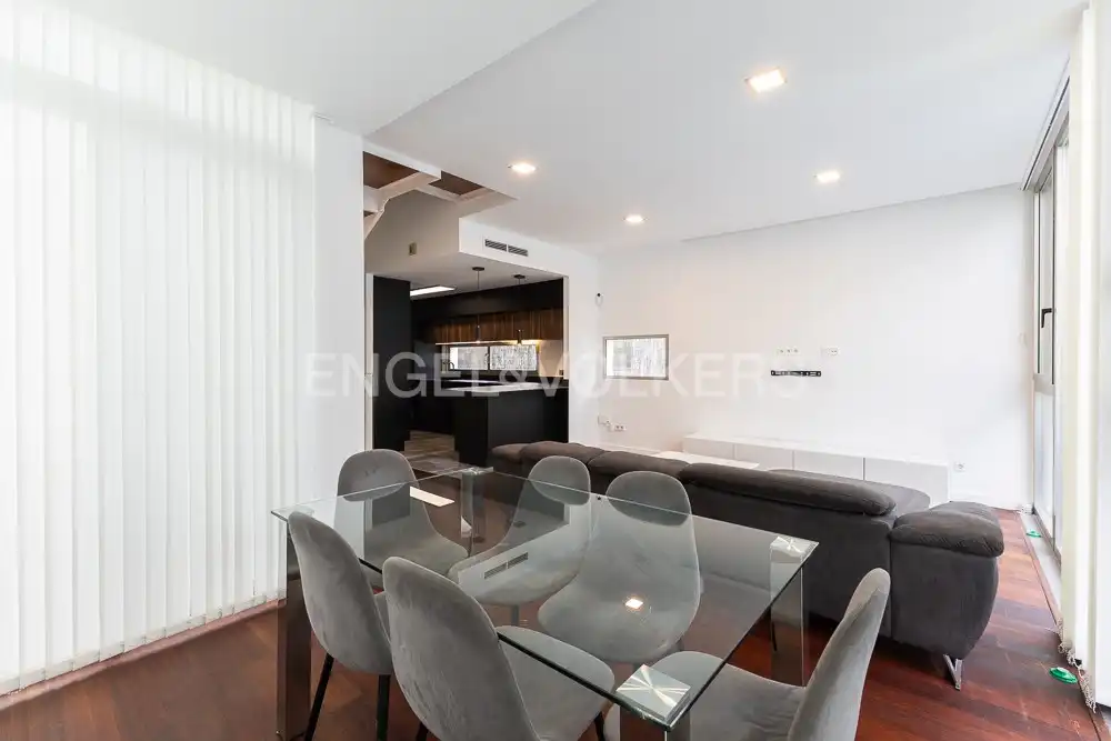 Maison avec piscine à louer à Carrer Sèquia de Mestalla, imagen 6