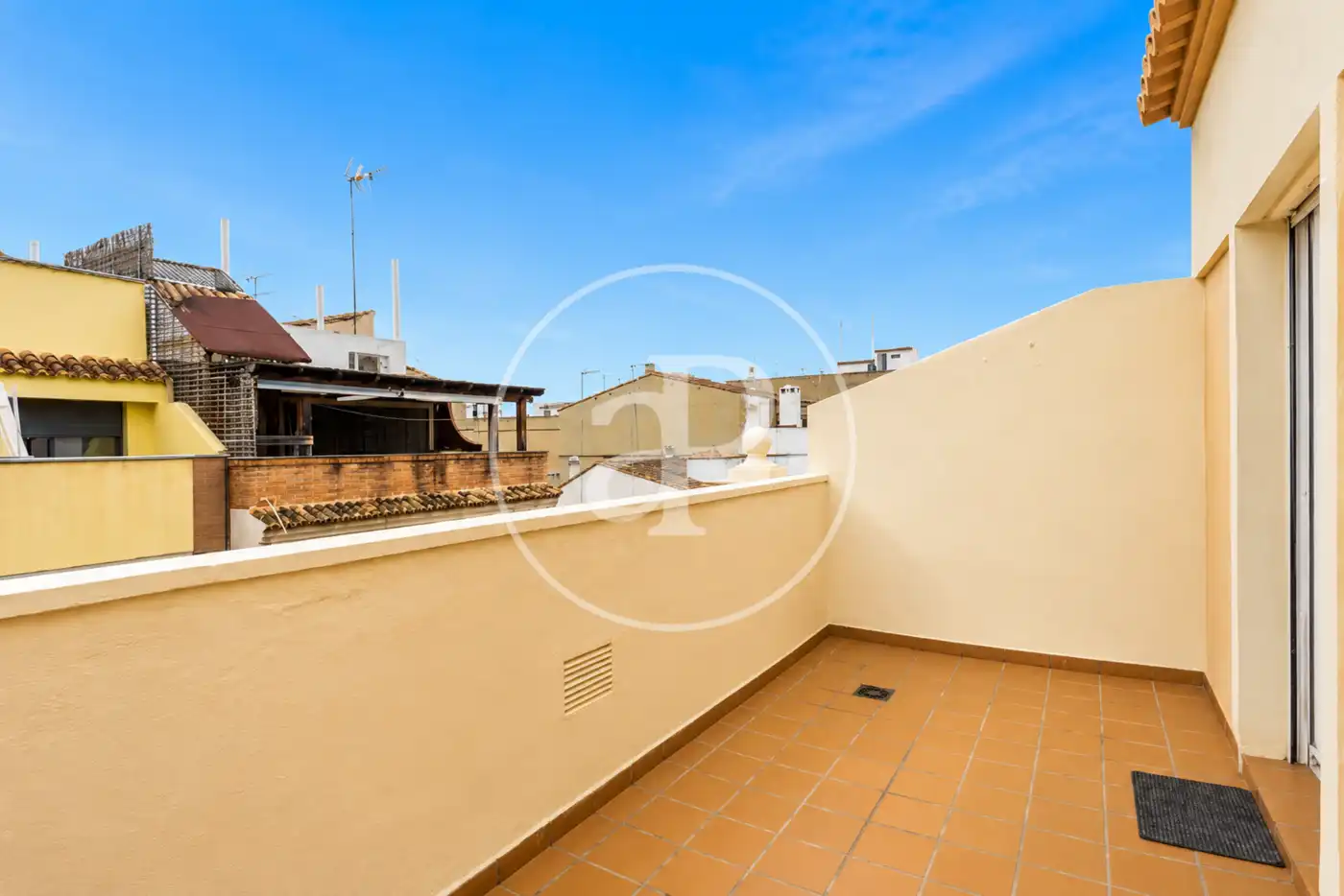Terraza de Dúplex de alquiler en Burjassot con Aire acondicionado, Calefacción y Amueblado