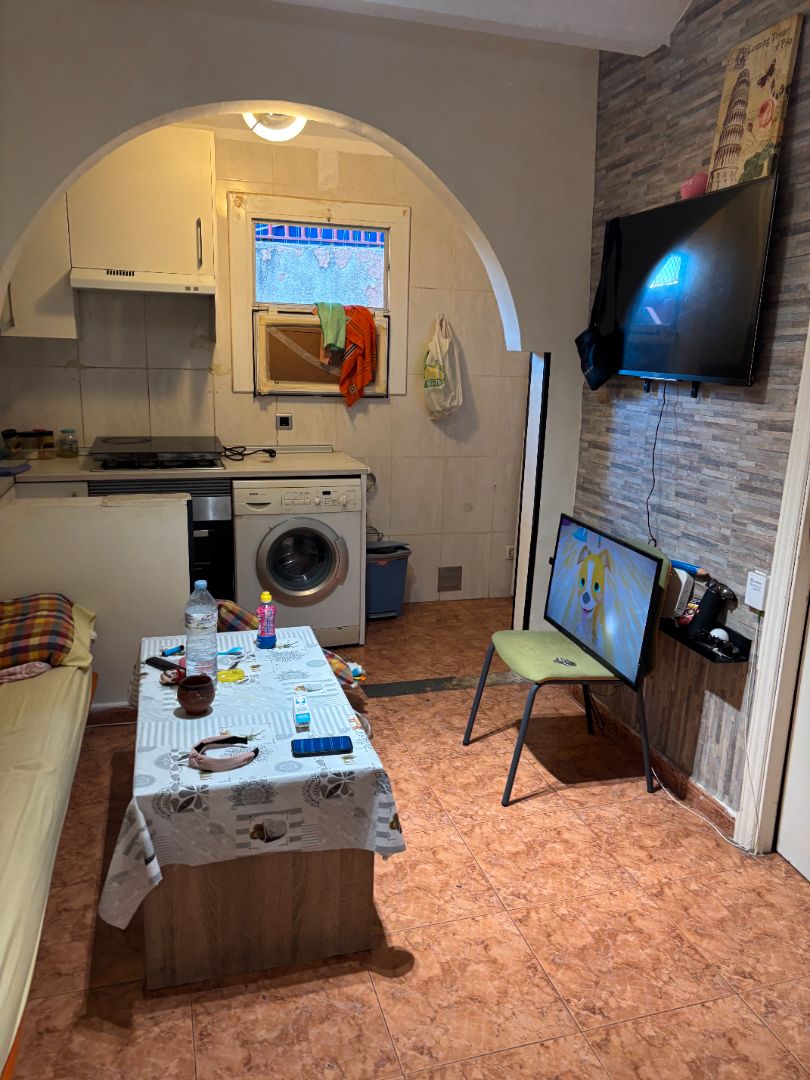 Kitchen of Apartment for sale in Badalona  with Furnished and Oven