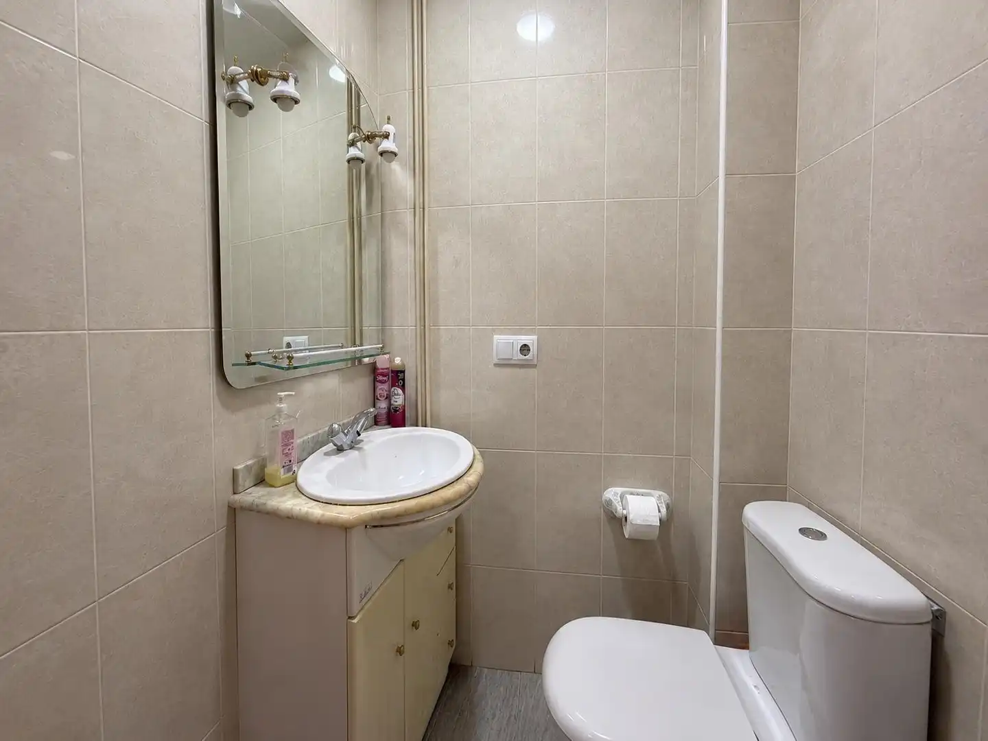 Badezimmer von Wohnung zum Verkauf in Madrid mit Heizung, Parkett und Terrasse