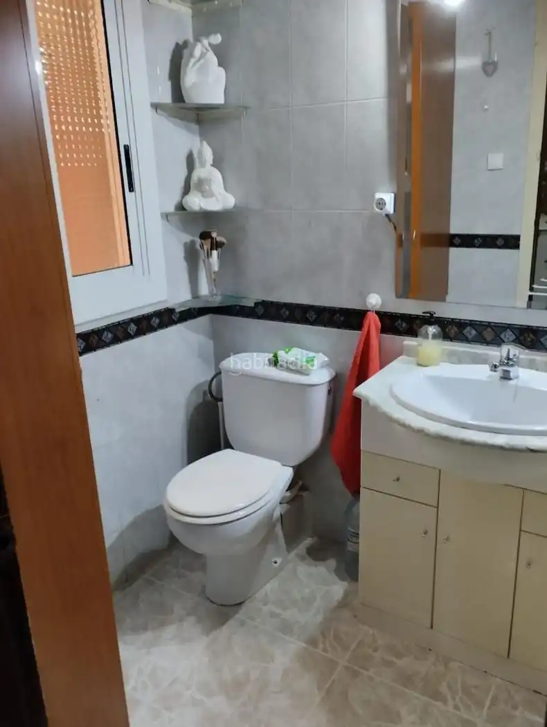 Flat with lift for sale in Carrer de Lluís Carulla 37, imagen 4