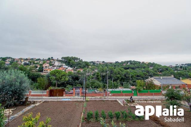 Terreno residencial en Venta en Avenida CASTELLNOU DE en Castellnou - Can Mir - Can Solà