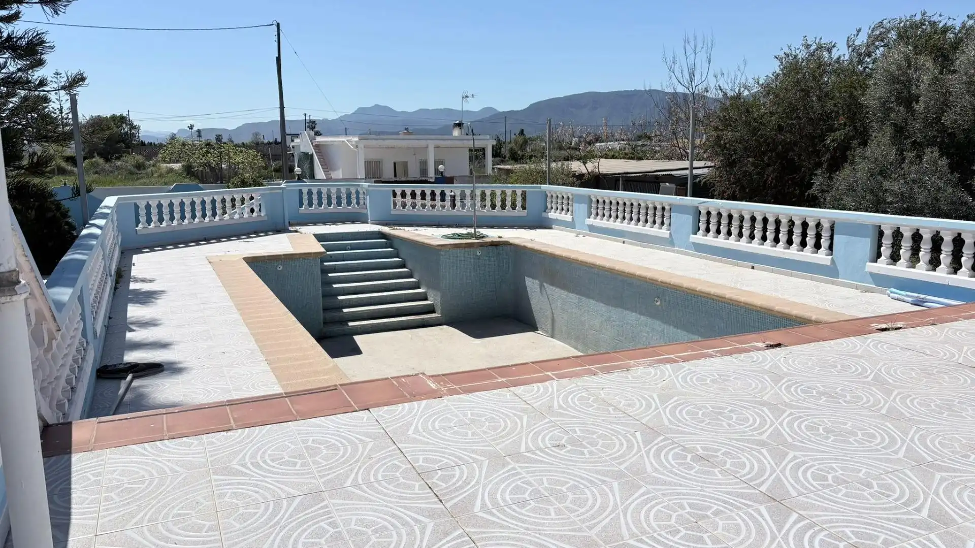 Piscina de Finca rústica en venta en Cullera con Aire acondicionado, Jardín privado y Trastero