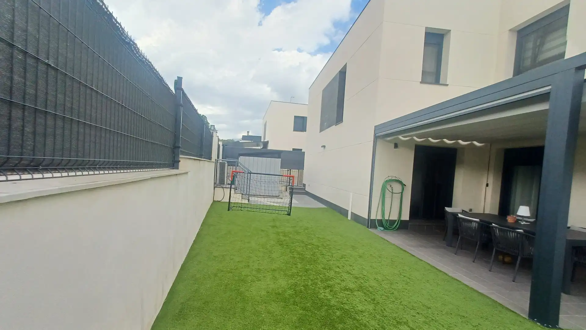 Terrassa de Casa adosada en venda en Iglesia - Estación