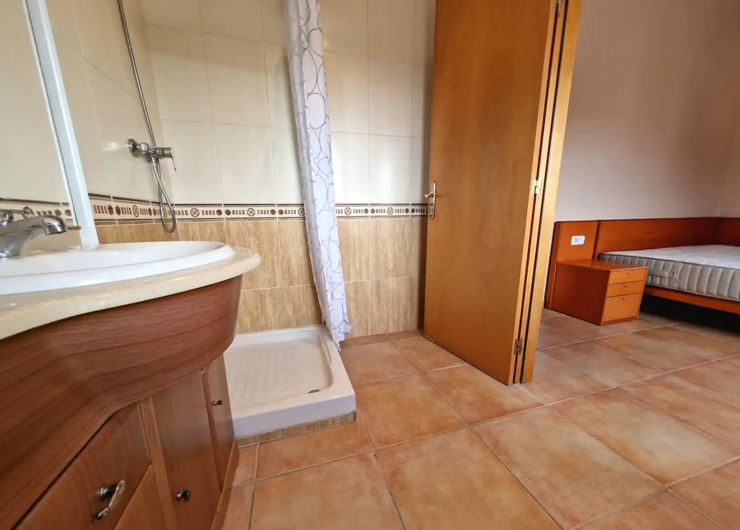 Baño de Piso en venta en Palafrugell con Calefacción, Amueblado y Horno