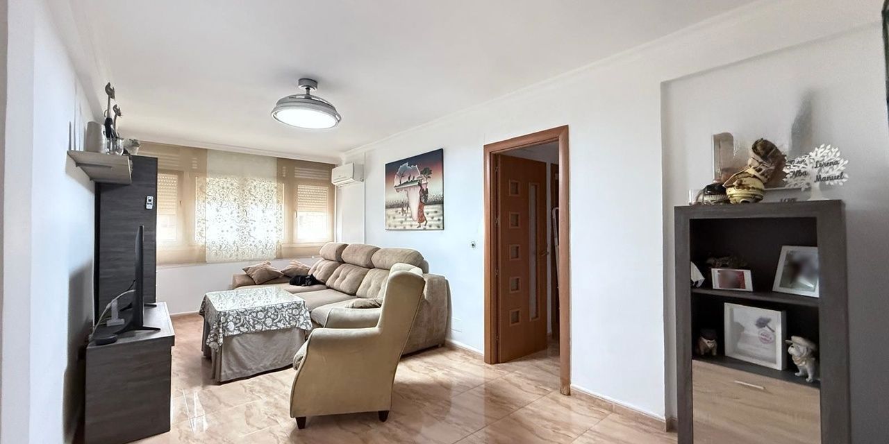 Sala d'estar de Pis en venda en Málaga Capital amb Aire condicionat, Terrassa i Moblat