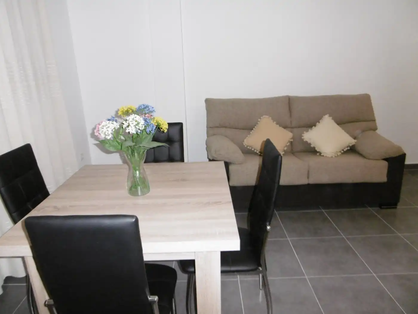 Living room of Flat for sale in Vall d'Alba  with Furnished