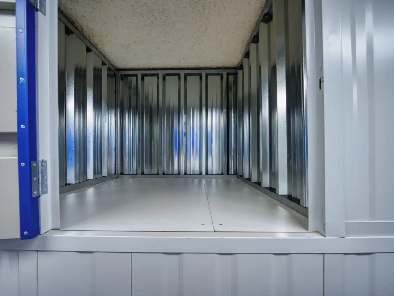 Storage room for rent in Sevilla  with Alarm