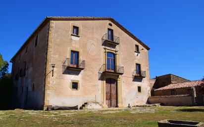 Außenansicht von Country house zum verkauf in Sant Quirze Safaja mit Terrasse, Schwimmbad und Balkon