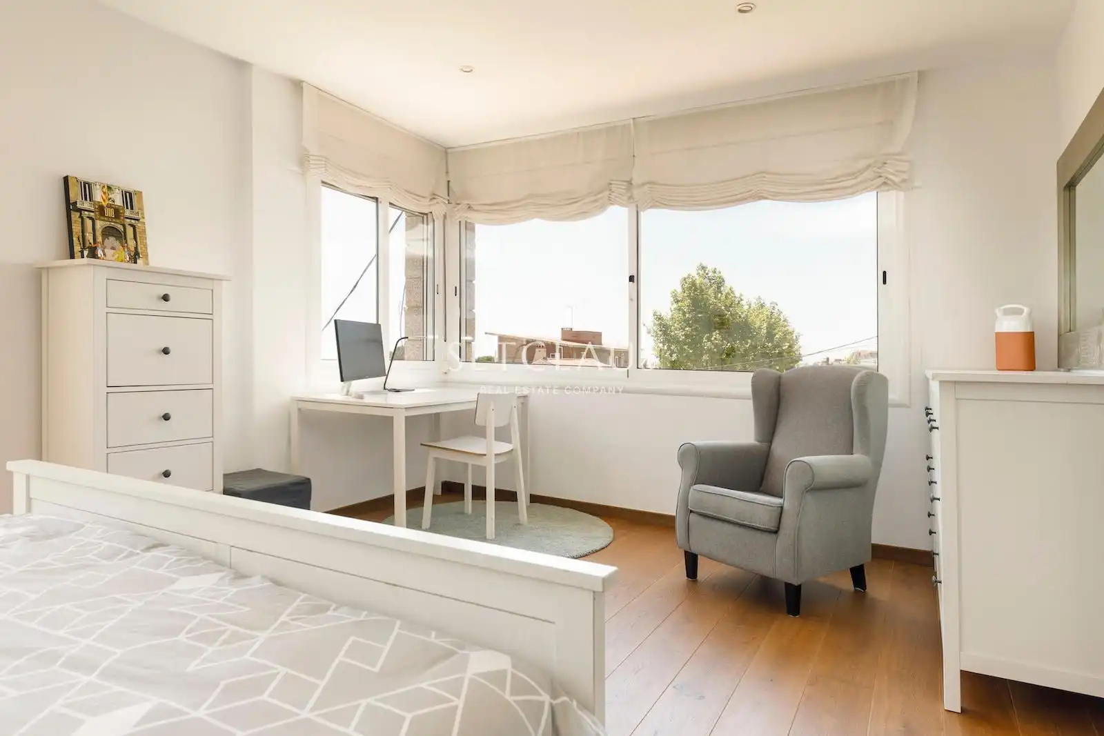 Bedroom of Houses for sale in El Masnou  with Air Conditioner, Heating and Terrace