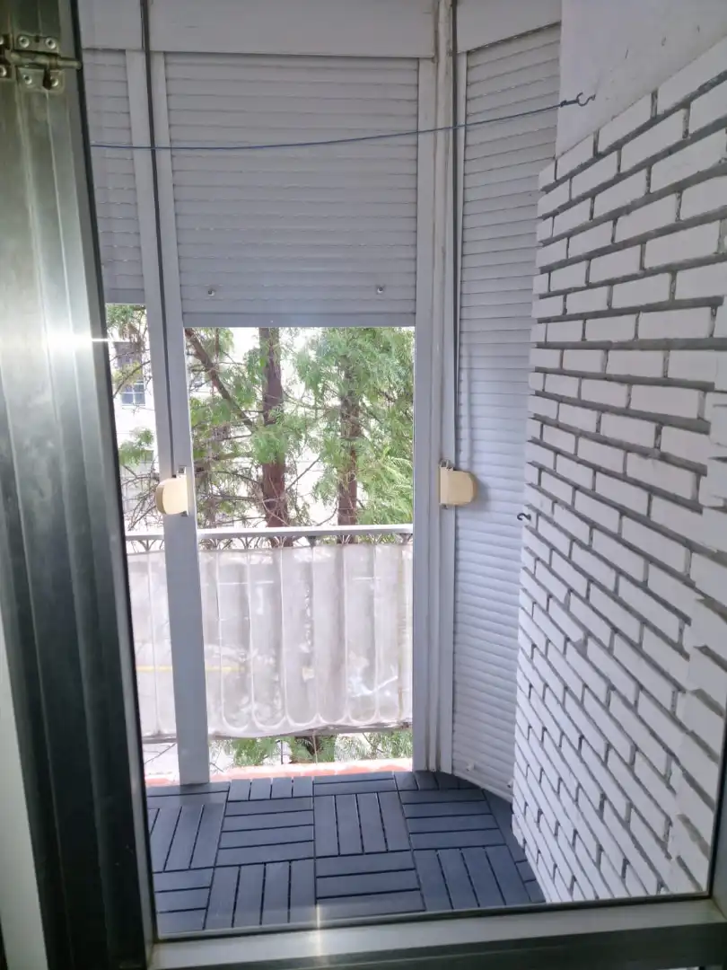 Terraza de Piso de alquiler en San Juan de Aznalfarache con Aire acondicionado y Amueblado
