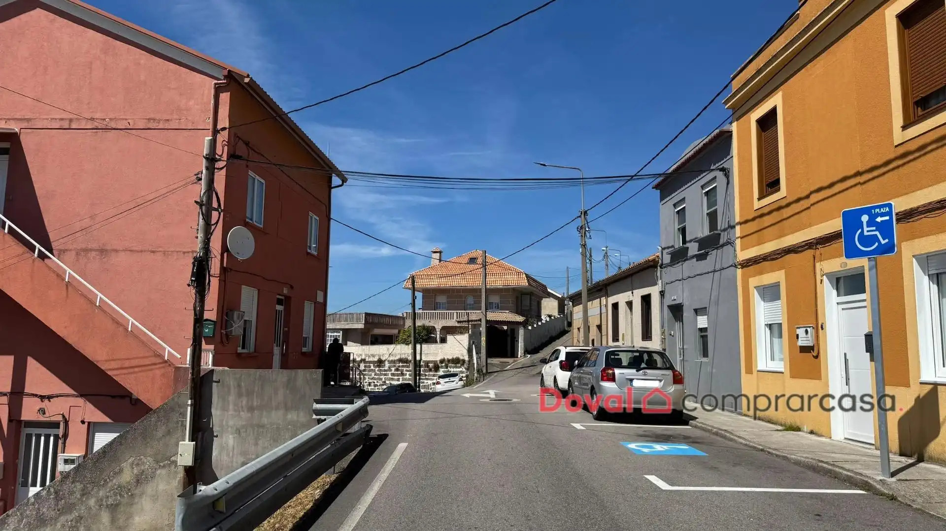 Vista exterior de Casa o chalet en venta en Vigo  con Parquet, Terraza y Amueblado