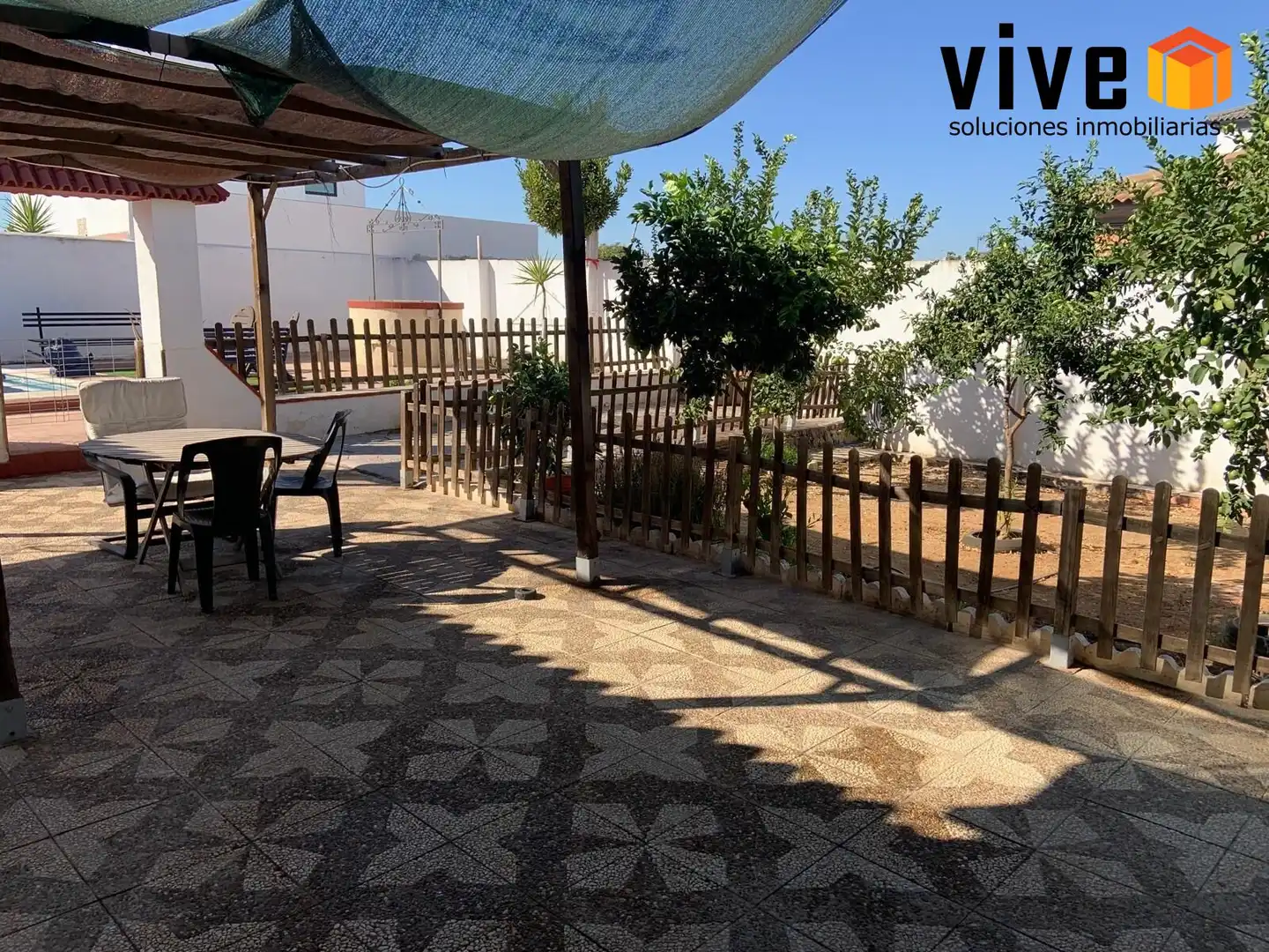 Terrace of Detached homes for sale in Mairena del Aljarafe  with Air Conditioner, Heating and Private garden