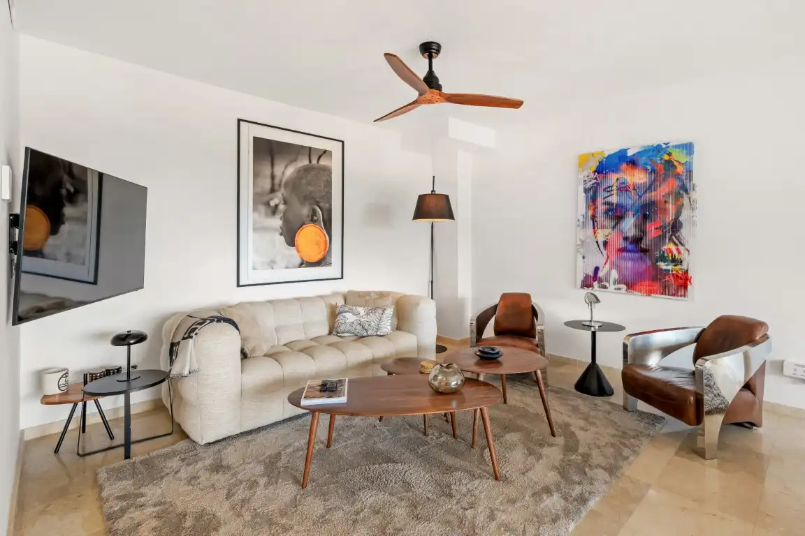 Apartamento con piscina en venta en Urbanizacion los Aguilares 54