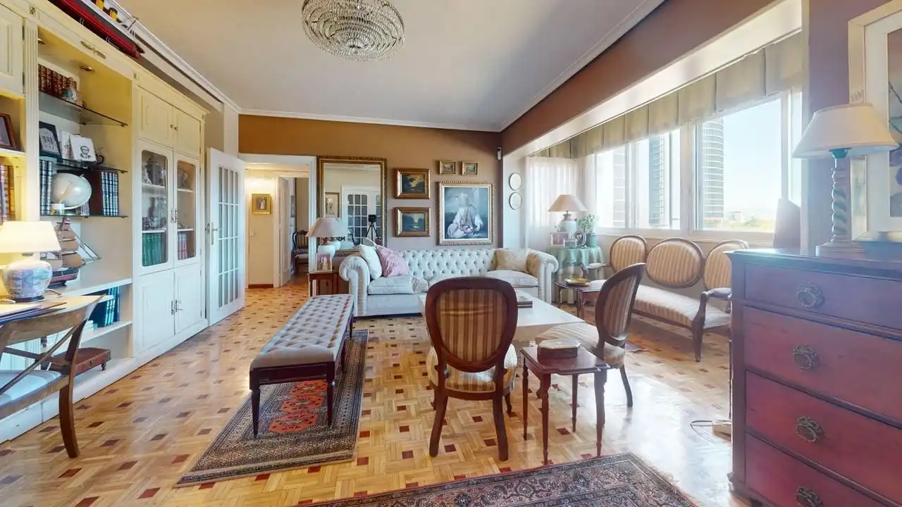 Living room of Flat for sale in Madrid  with Air Conditioner and Heating