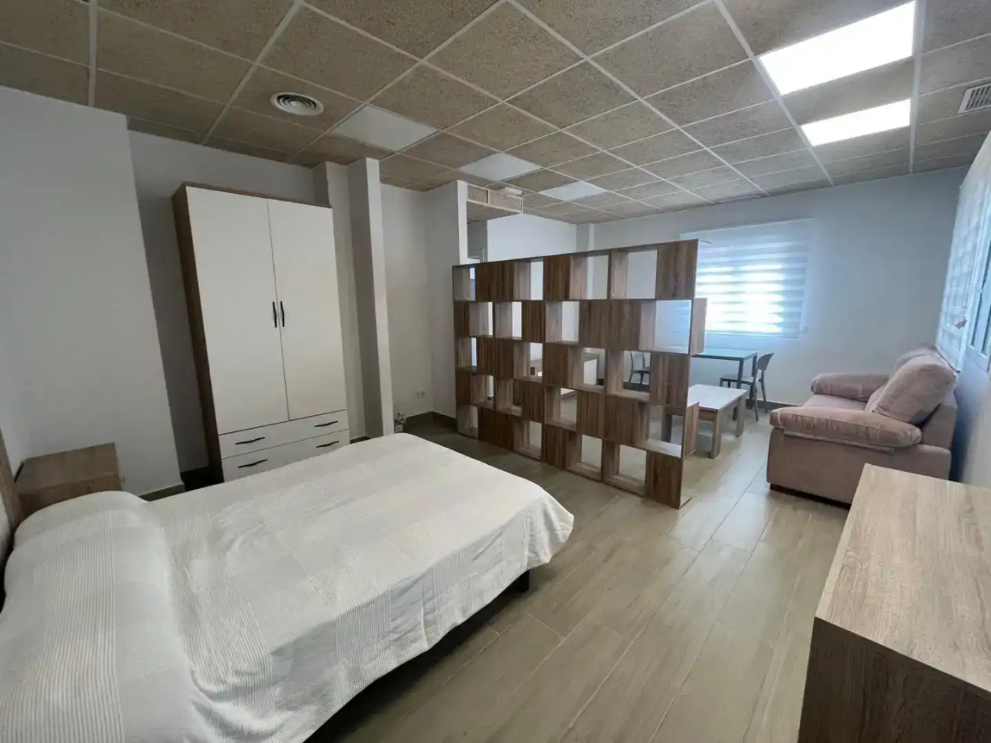 Habitación de Piso en venta en Madrid con Aire acondicionado y Amueblado
