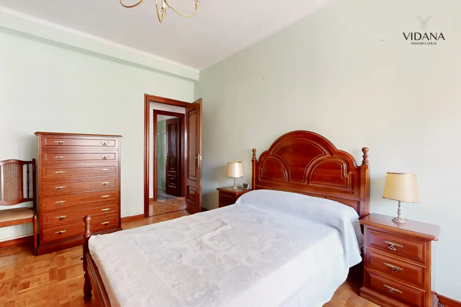 Habitación de Piso en venta en  Pamplona / Iruña con Calefacción, Parquet y Terraza
