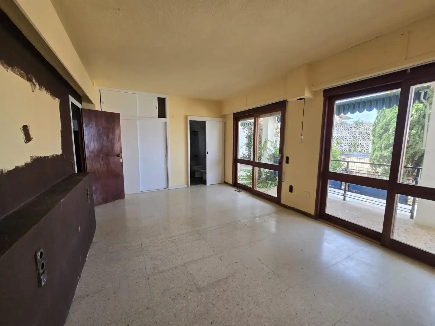 Wohnzimmer von Haus oder Chalet zum Verkauf in Benidorm mit Privatgarten, Terrasse und Abstellraum