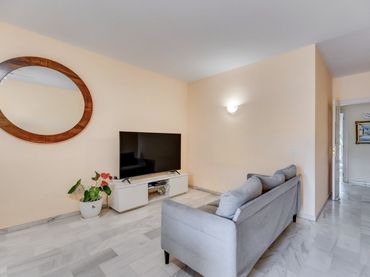 Apartamento con balcón en venta en Avenida de los Andaluces 50