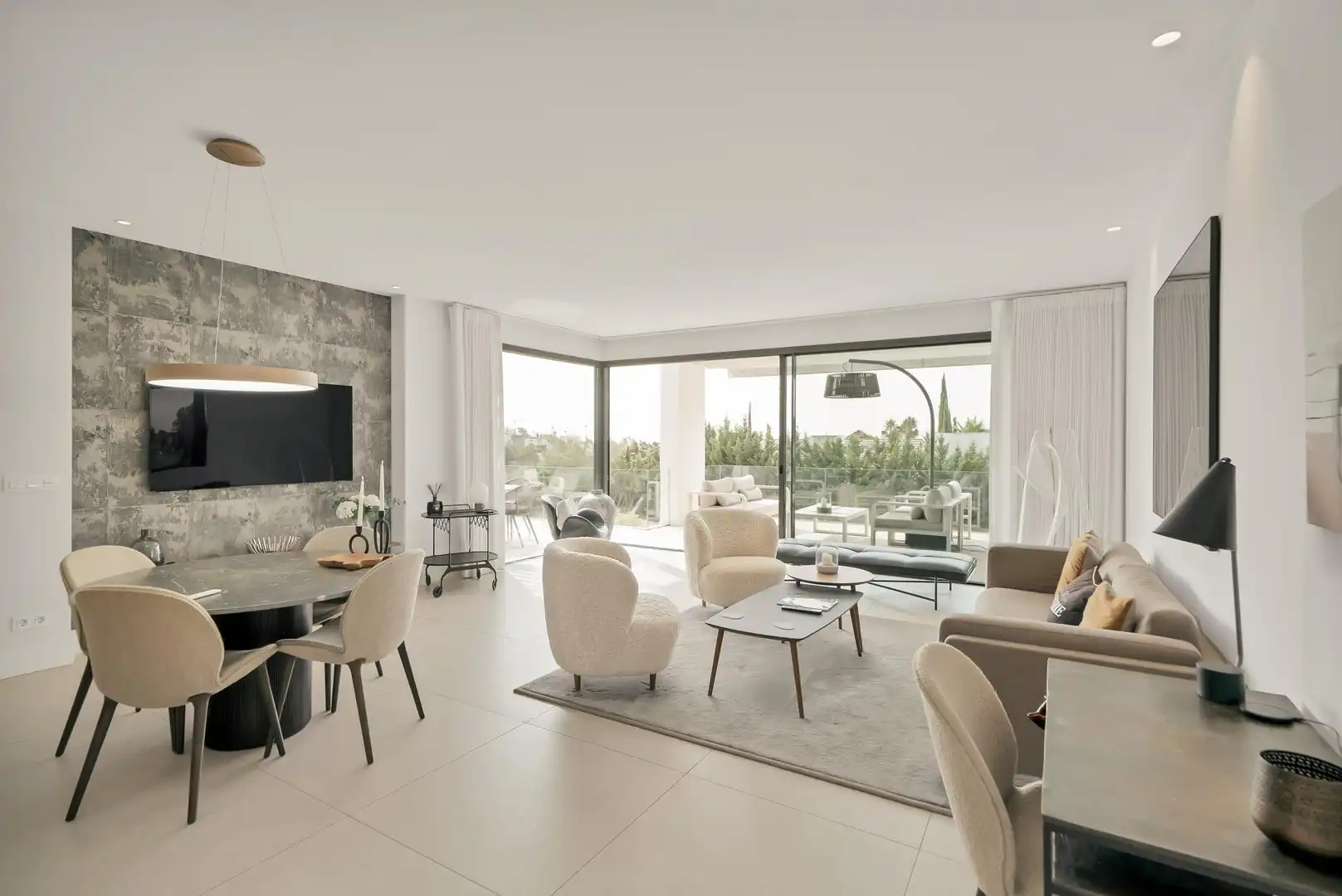 Apartment mit Pool zum Verkauf in 8 Calle Isla Madeira #Block 3, Planta 1, Vivienda