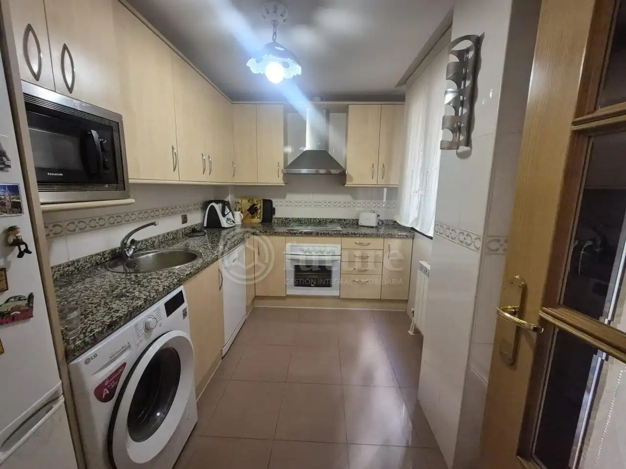 Cocina de Piso en venta en Salamanca con Calefacción, Trastero y Amueblado