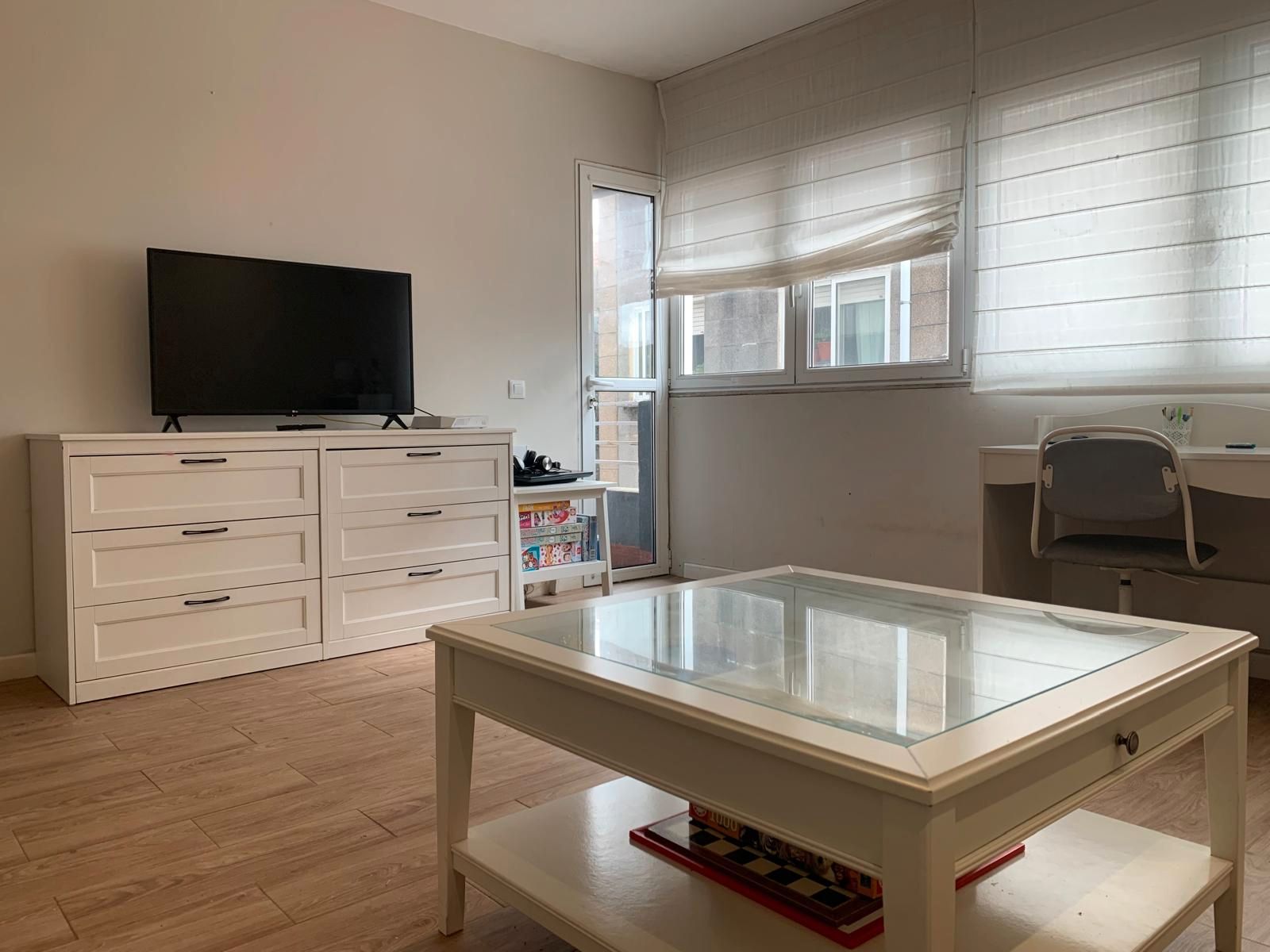 Wohnzimmer von Wohnung zum verkauf in Cambados mit Heizung, Parkett und Abstellraum