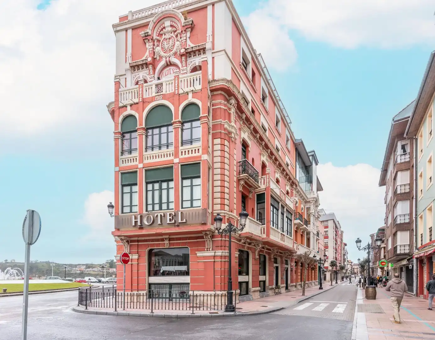 Vista exterior de Apartamento en venta en Ribadesella con Calefacción y Balcón