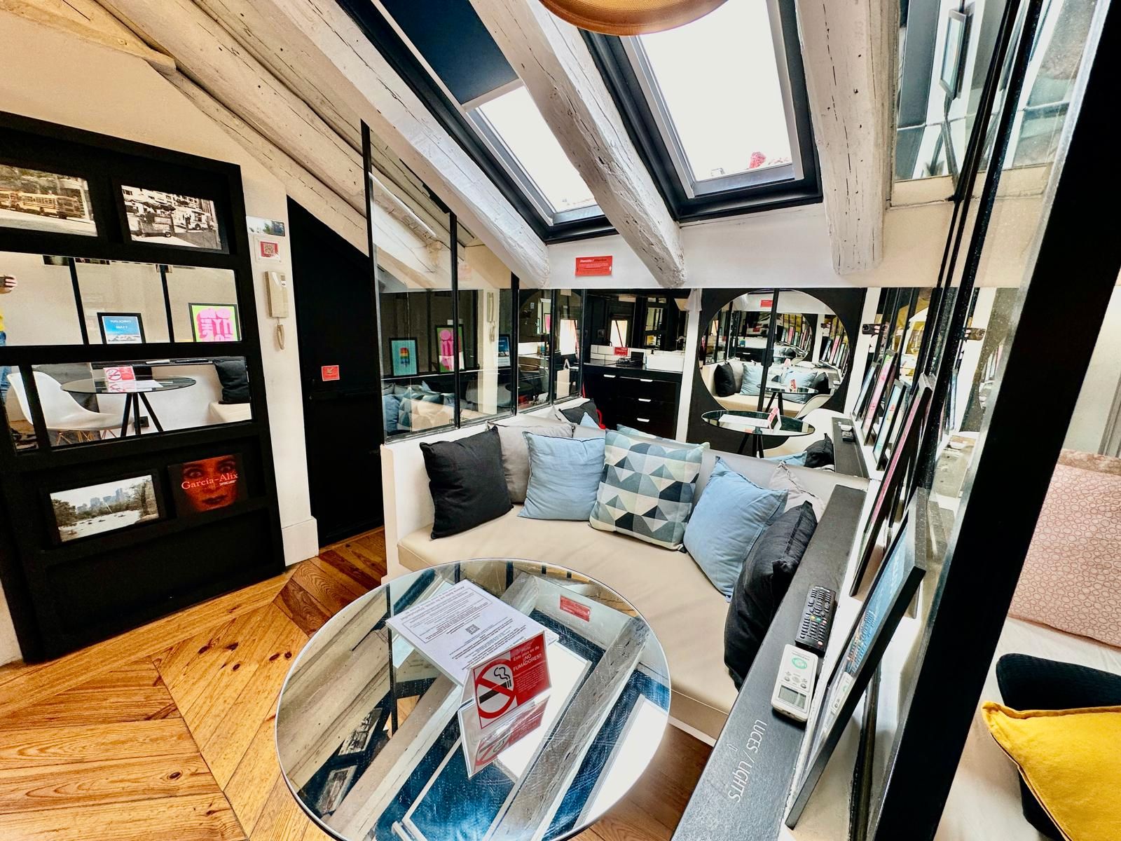 Sala de estar de Piso en venta en  Madrid Capital con Aire acondicionado, Calefacción y Parquet
