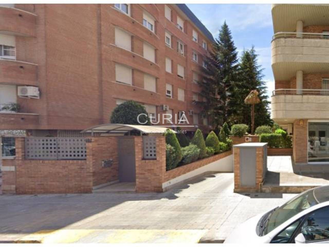 Exterior view of Box room for sale in  Lleida Capital