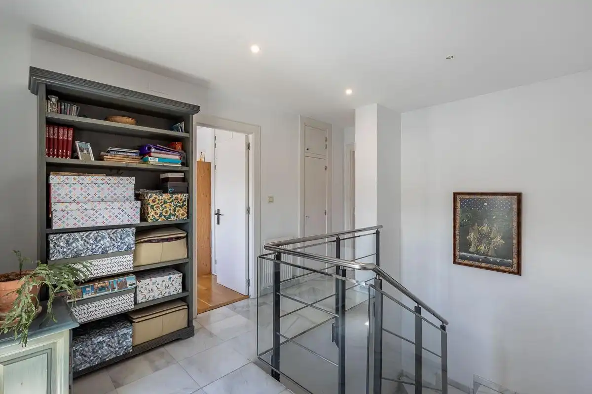 Houses for sale in Granada  with Air Conditioner, Terrace and Storage room