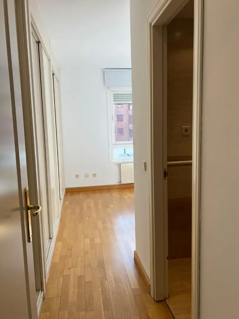 Flat for rent in Madrid  with Air Conditioner, Heating and Parquet flooring