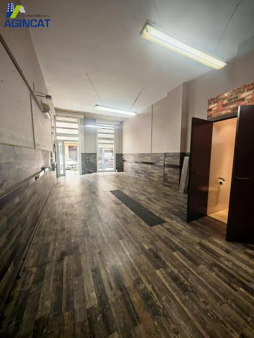 Commercial properties for sale in Carrer de la Palma, Els Merinals
