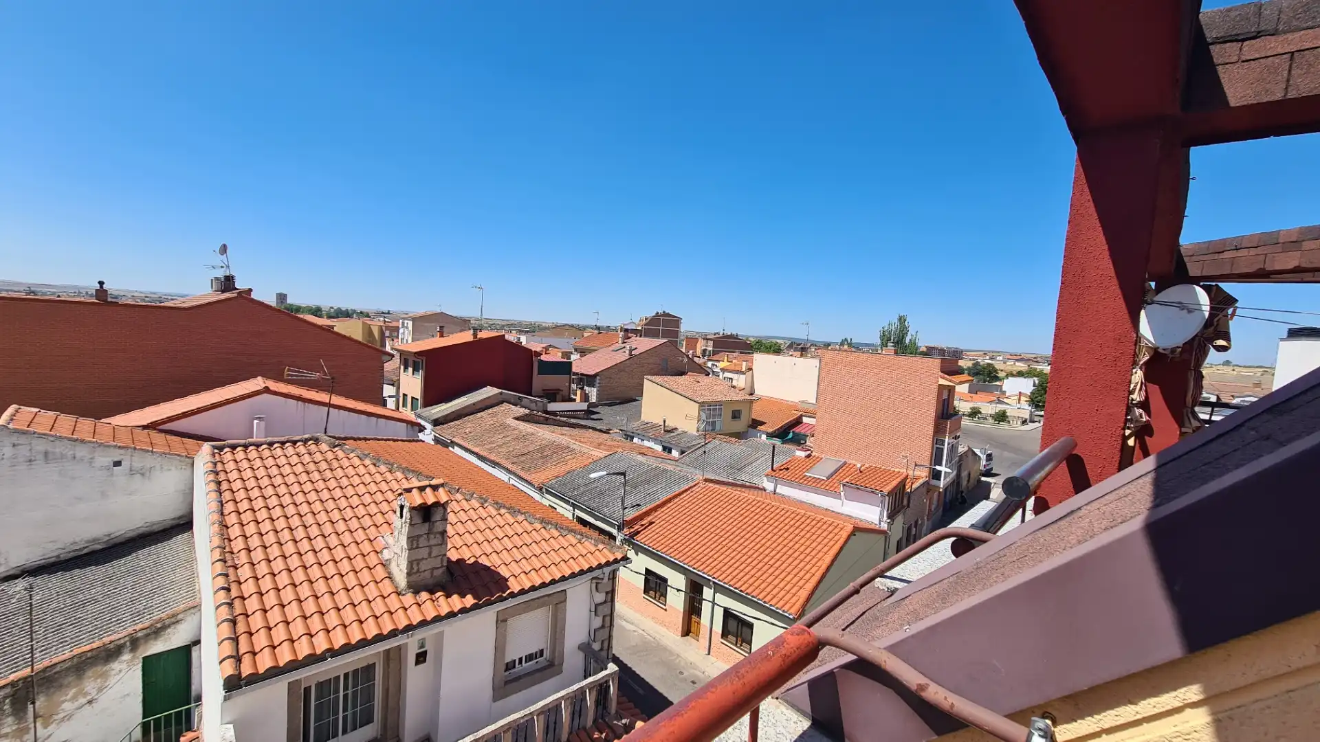 Vista exterior de Dúplex en venta en Zamora Capital  con Calefacción, Terraza y Horno