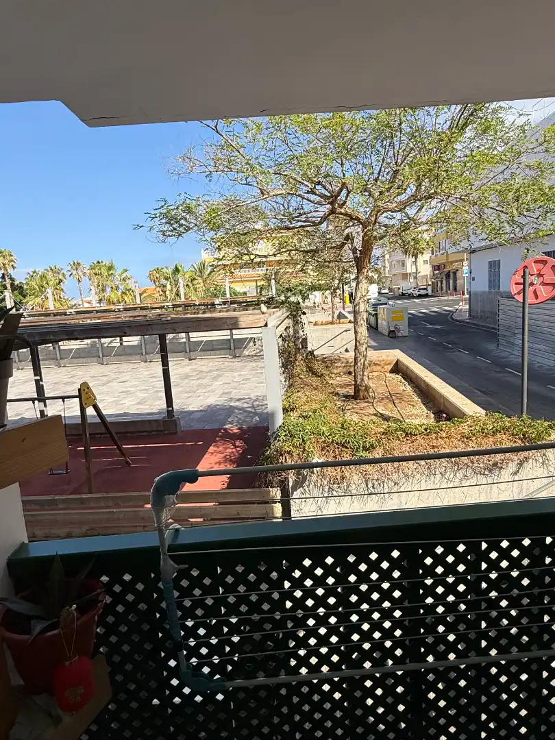 Vista exterior de Pis en venda en Guía de Isora amb Balcó
