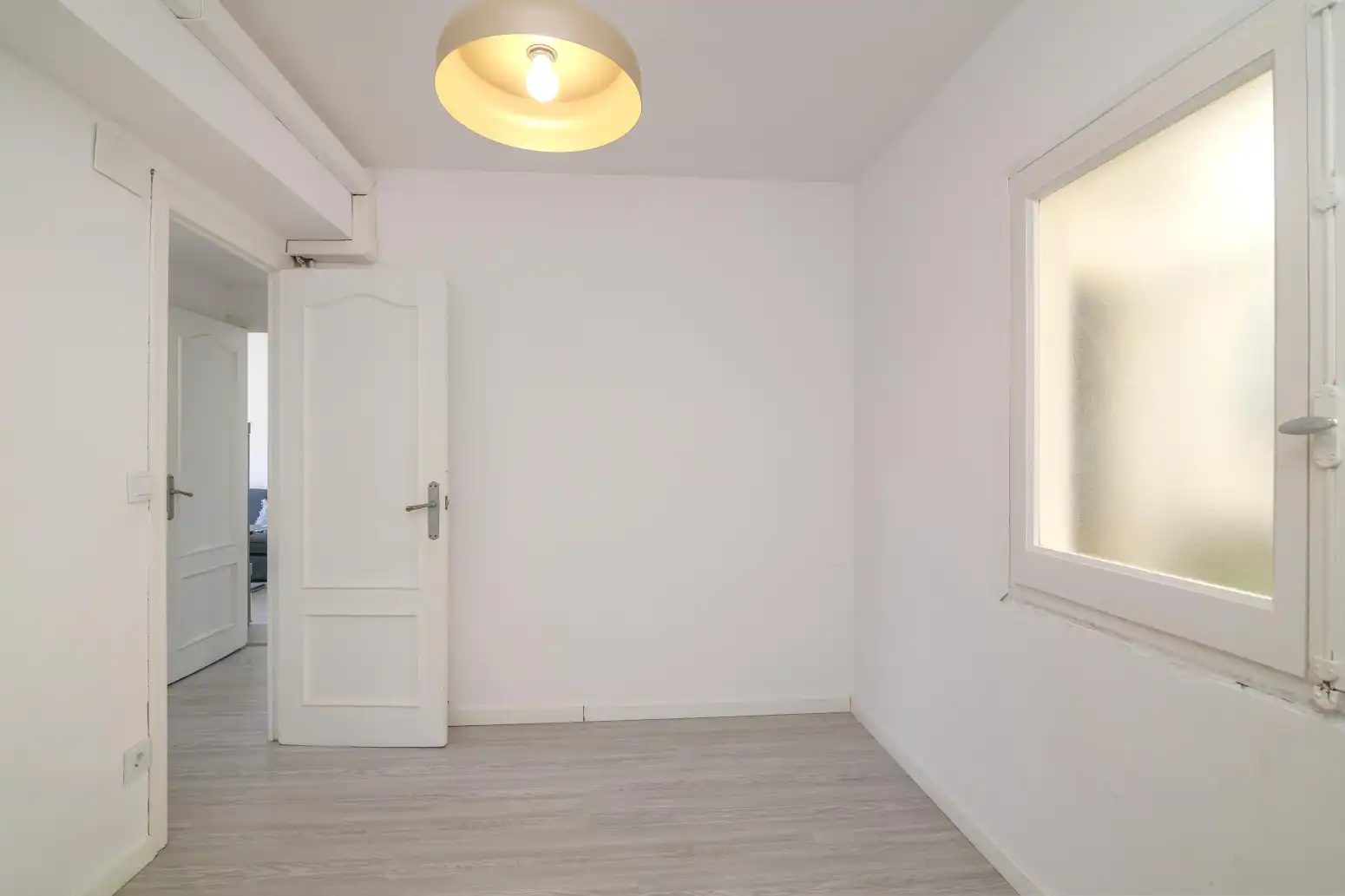 Wohnung zum Verkauf in Viladecans mit Klimaanlage, Heizung und Parkett