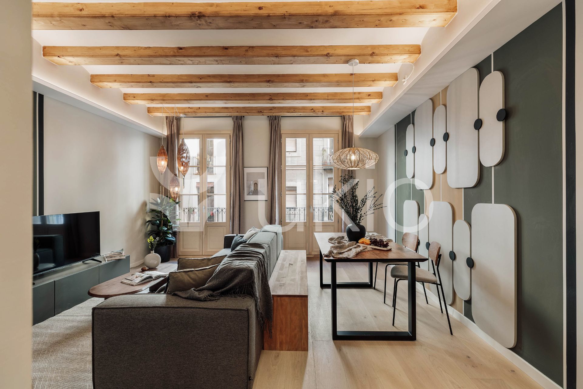 Sala de estar de Apartamento de alquiler en  Barcelona Capital con Aire acondicionado, Calefacción y Amueblado